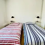 Louis Place Du Marche Apartament *