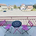 Louis Place Du Marche * Bains-les-Bains