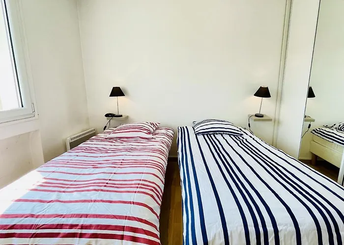 Louis Place Du Marche Apartment *