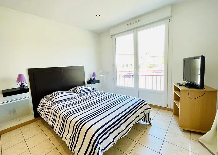 Apartment Louis Place Du Marche Bains-les-Bains