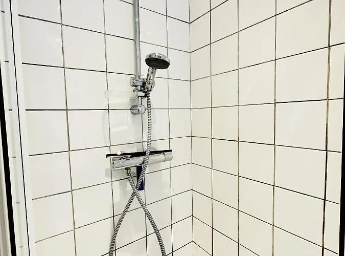 Louis Place Du Marche