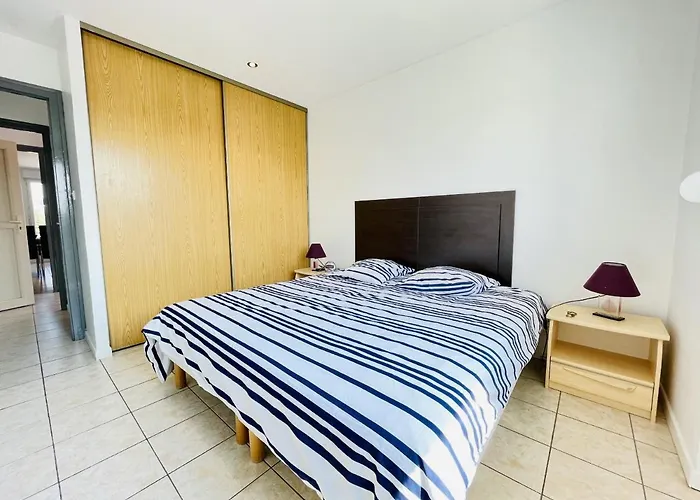 Apartment Louis Place Du Marche